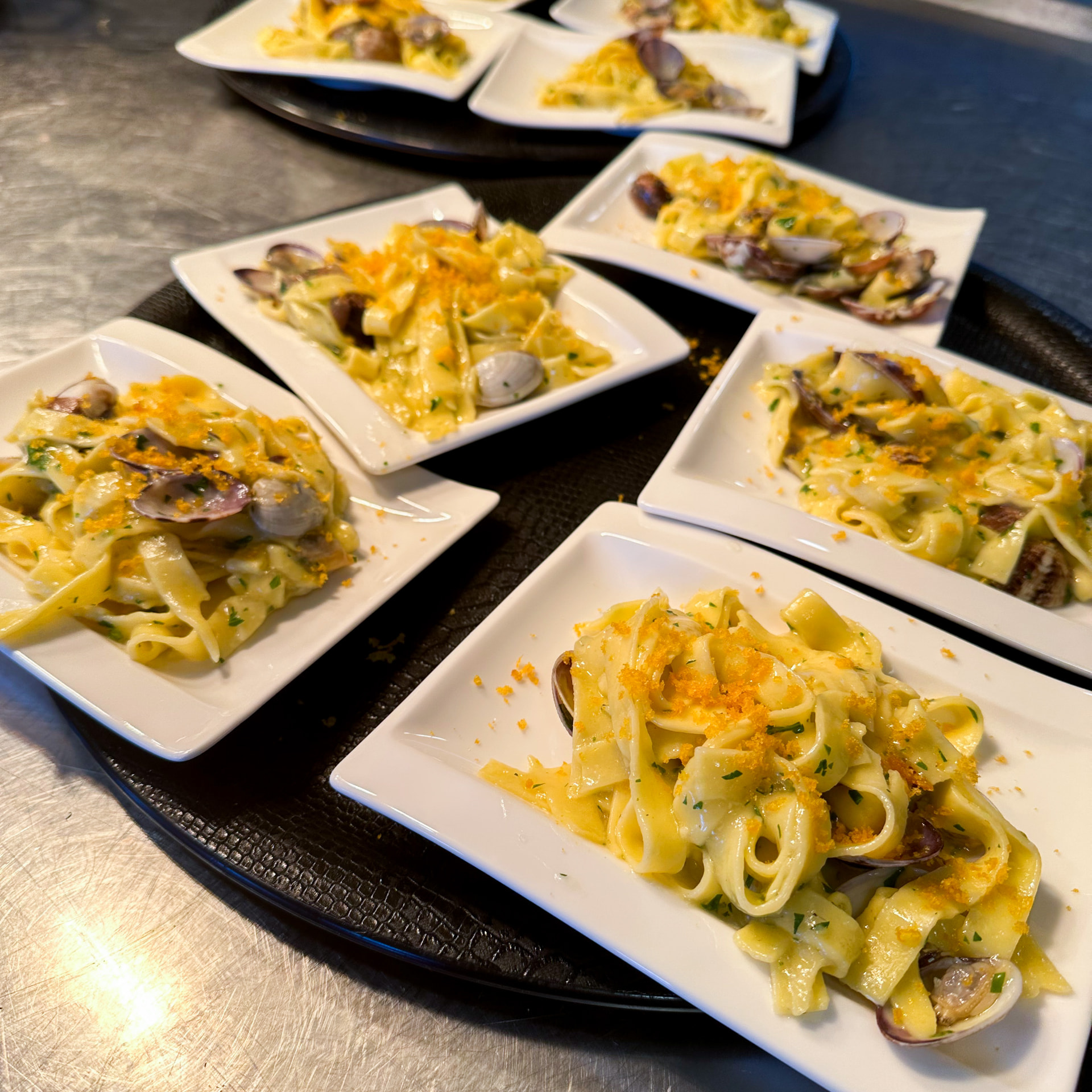 Pasta vongole e bottarga